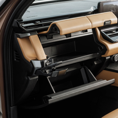 2027 Mitsubishi Pajero Australian Version Interior