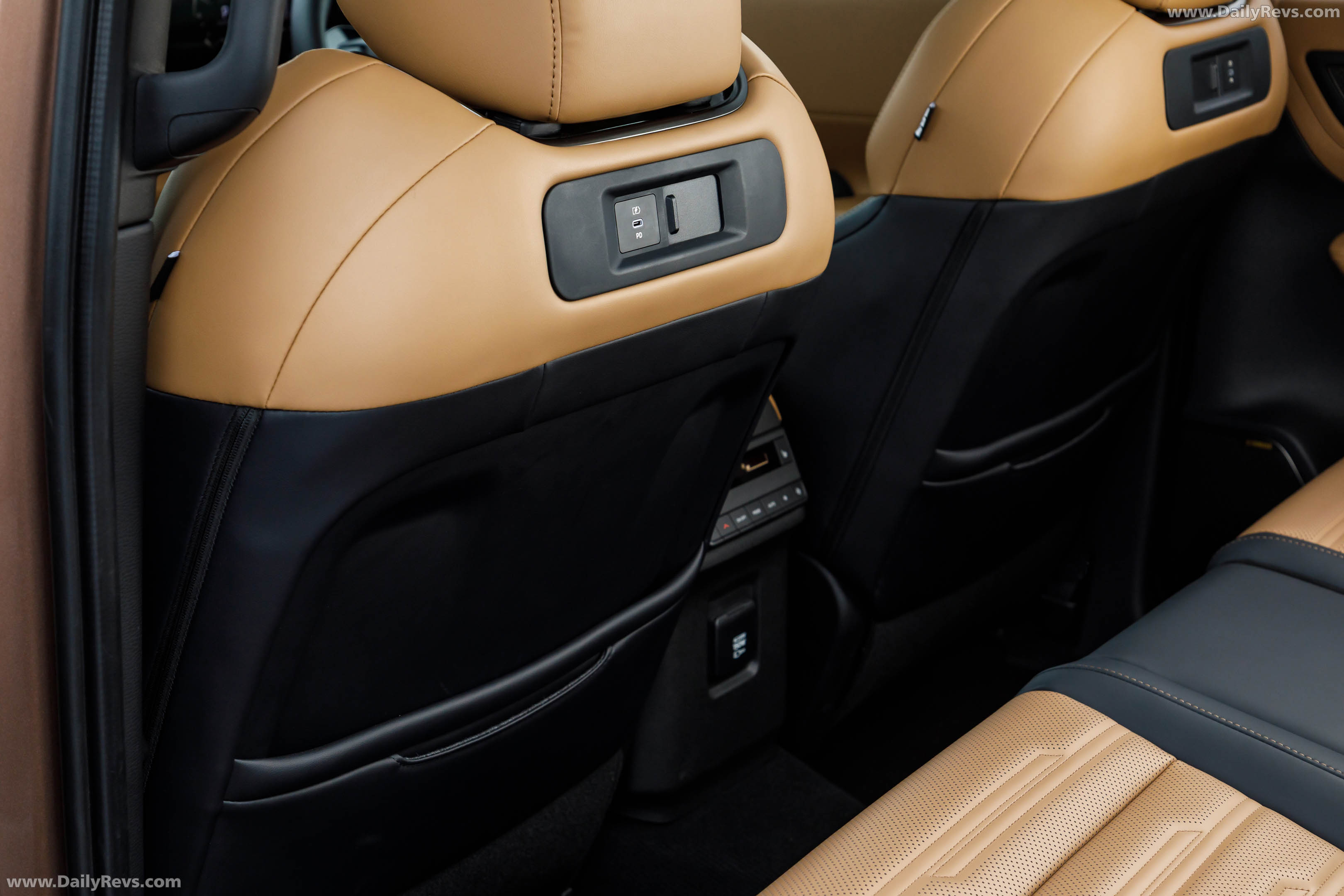 2027 Mitsubishi Pajero Australian Version Interior