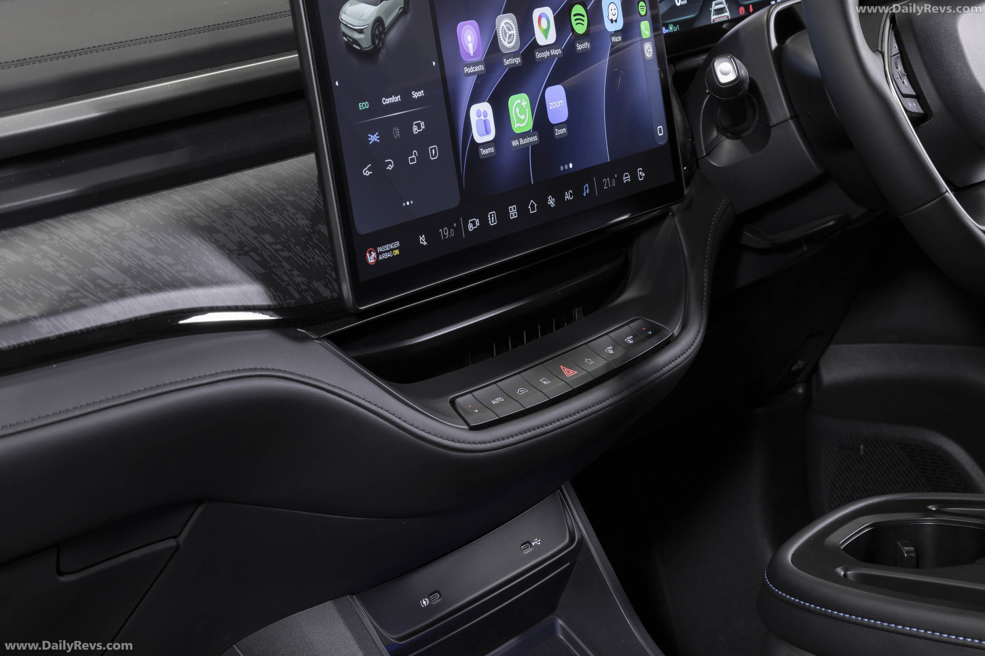 2027 Mitsubishi ASX VR-e GSR Interior
