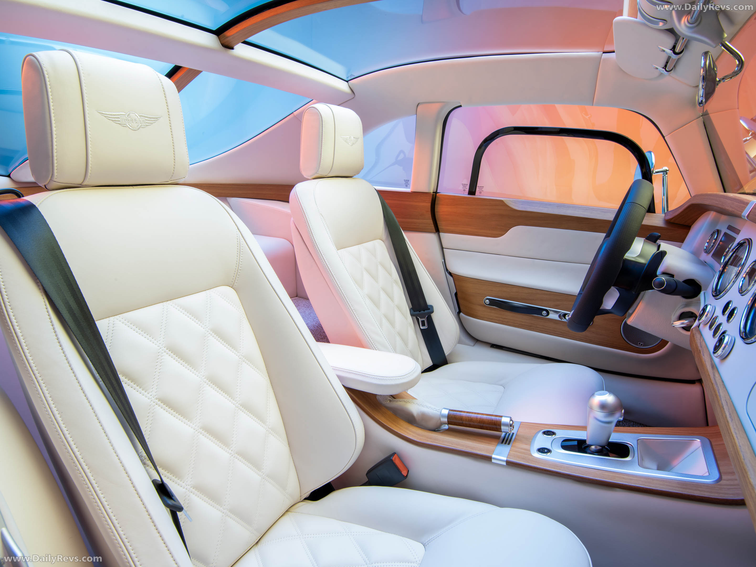 2026 Morgan Midsummer Coupe Interior