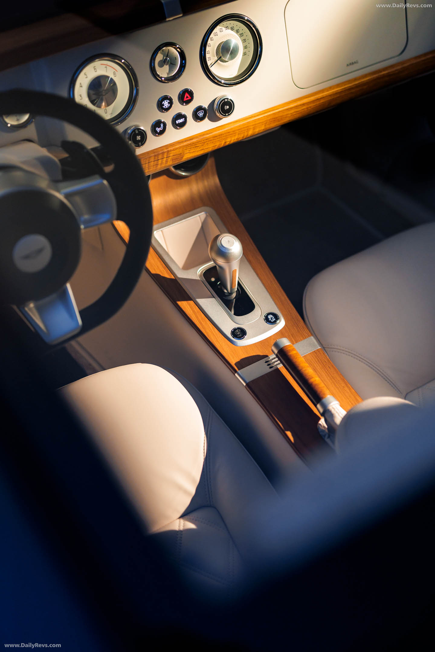 2026 Morgan Midsummer Coupe Interior