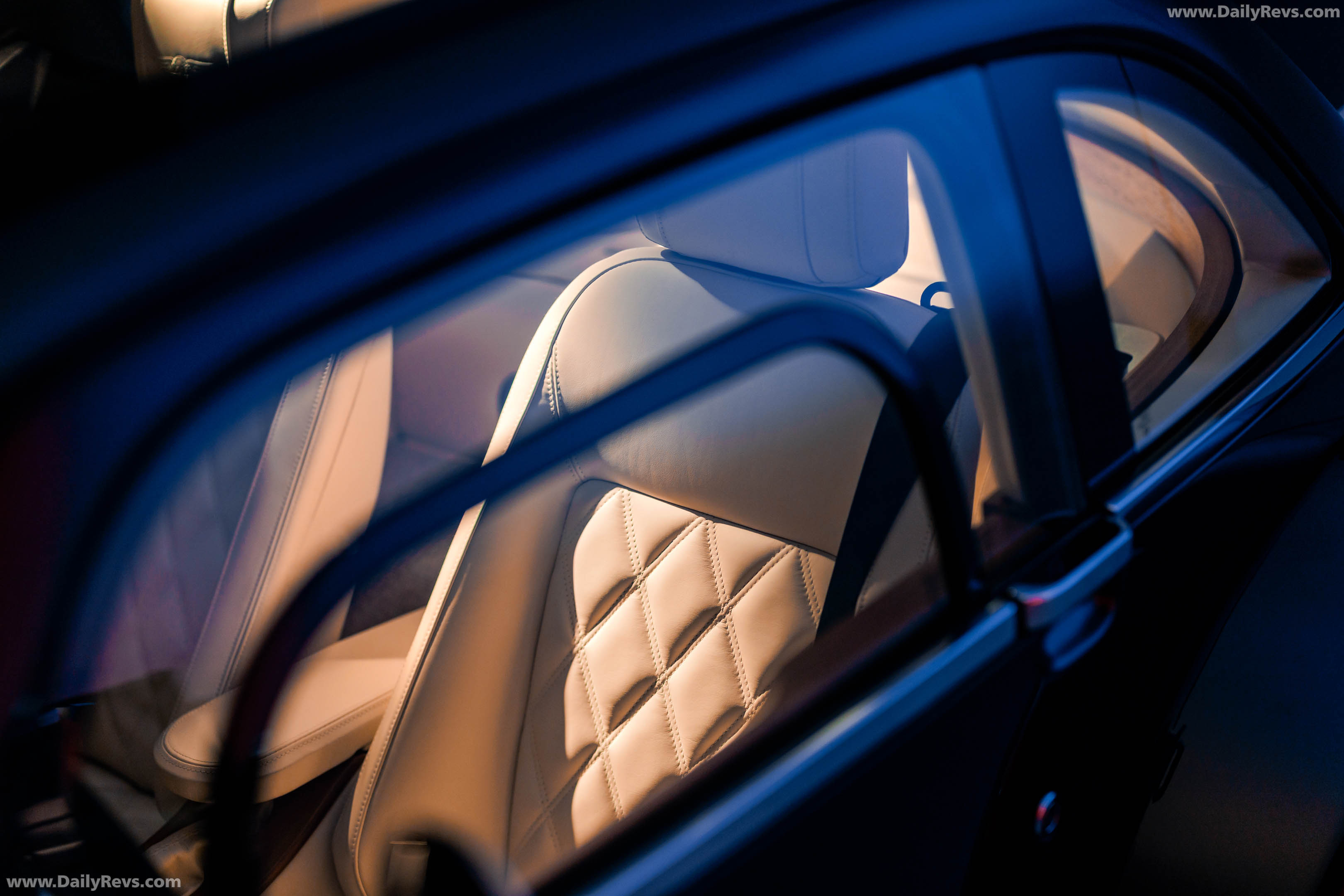 2026 Morgan Midsummer Coupe Interior