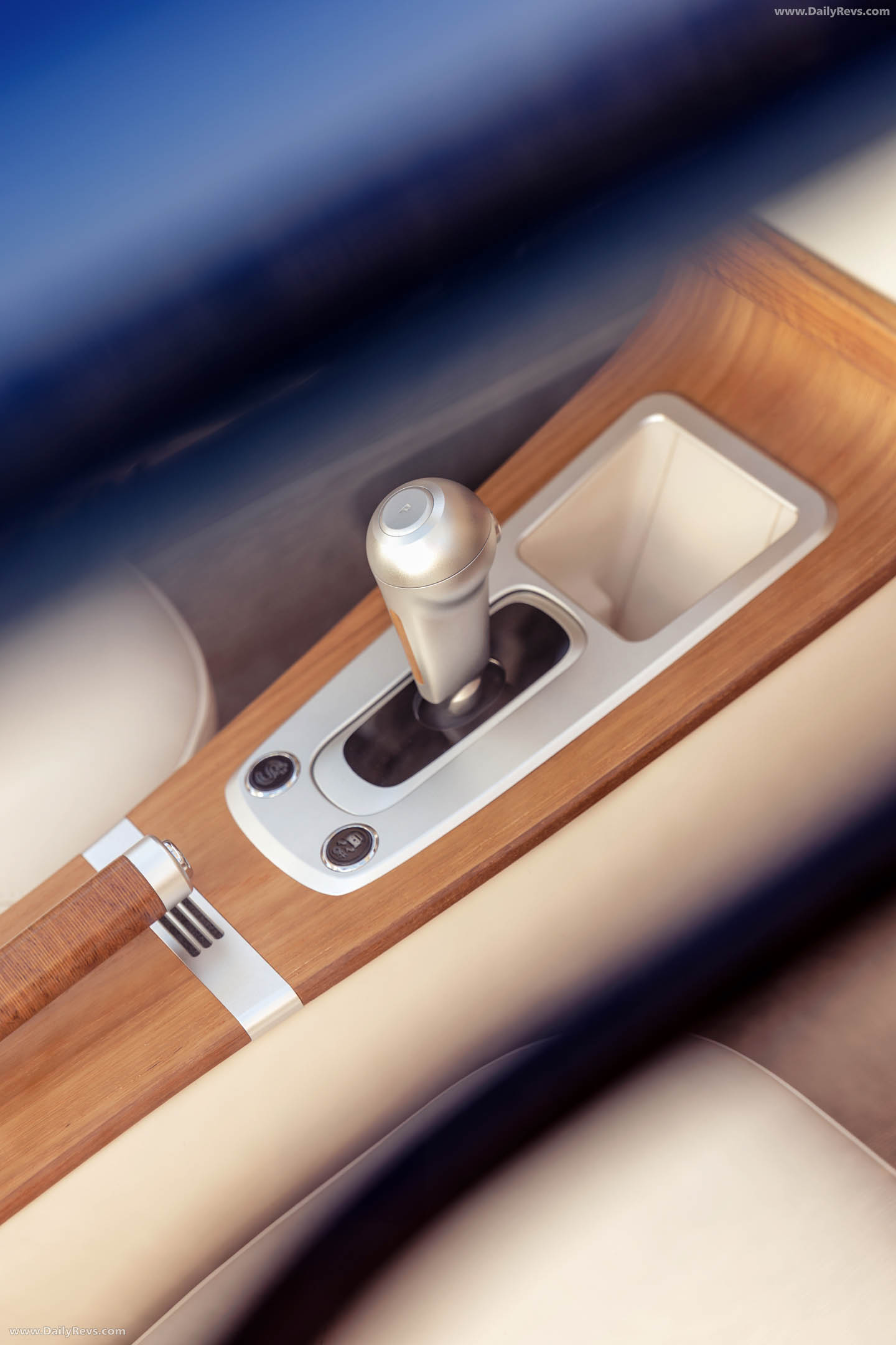 2026 Morgan Midsummer Coupe Interior