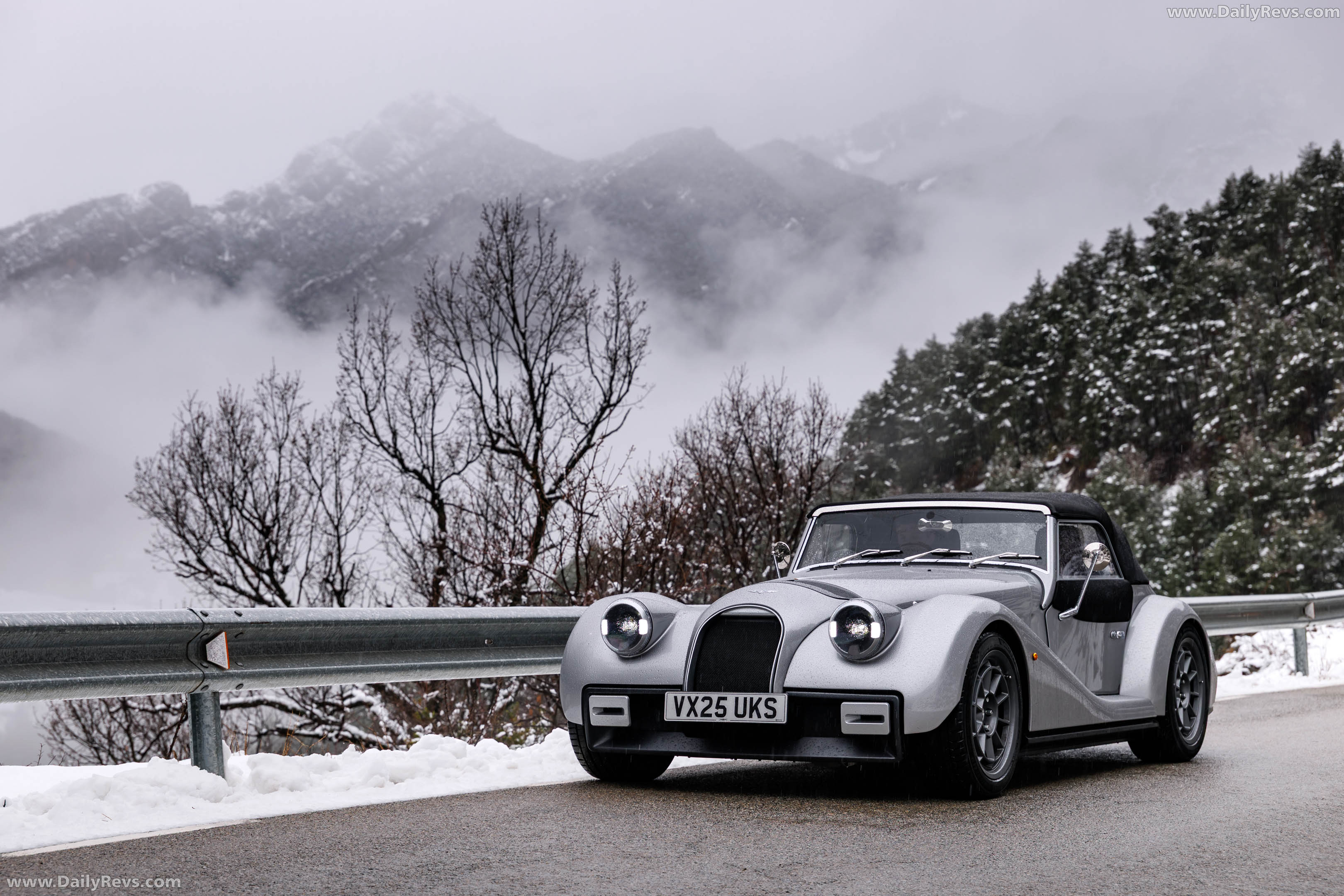 2026 Morgan Supersport GT Silver Front View