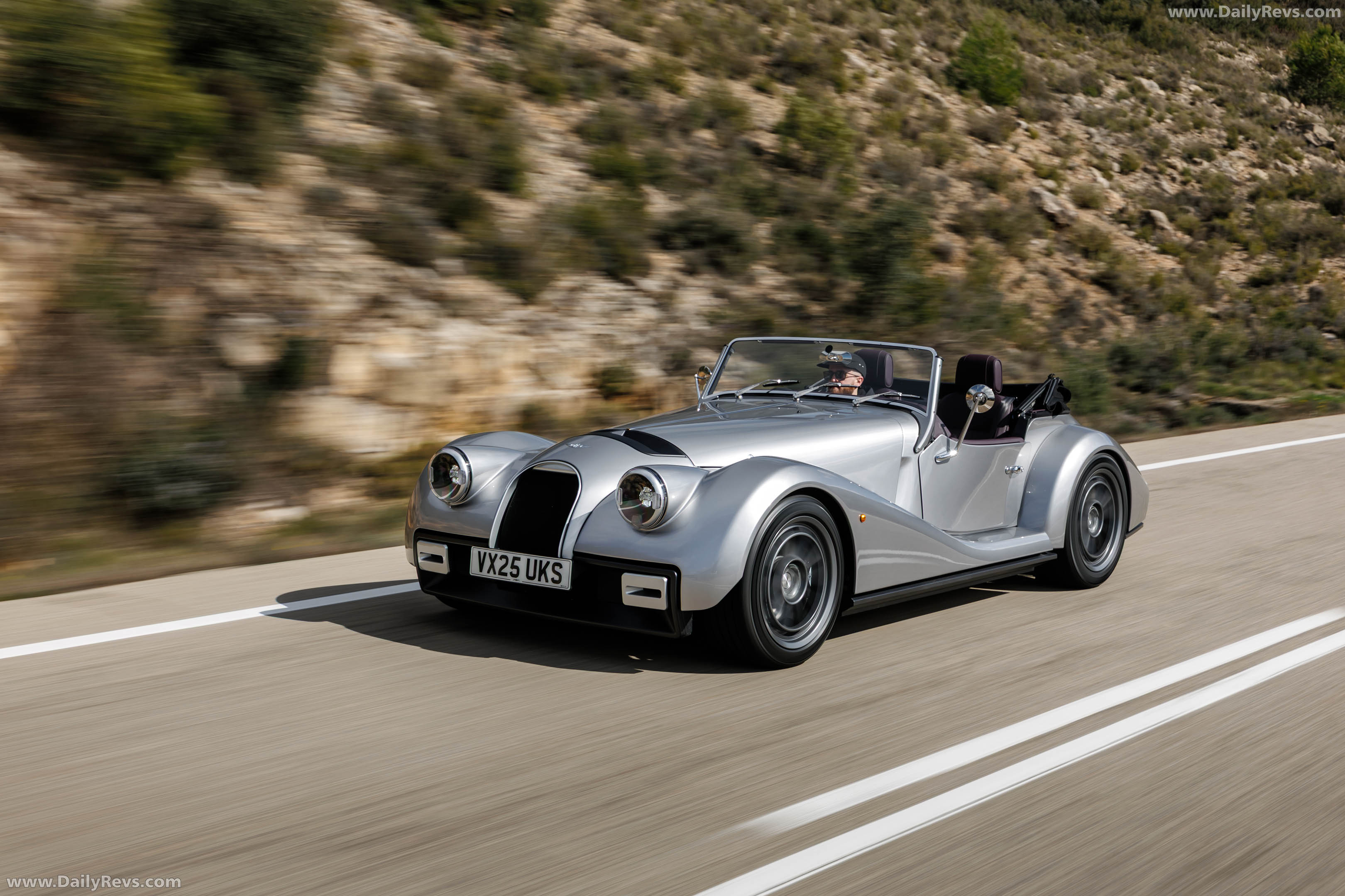 2026 Morgan Supersport GT Silver Front View