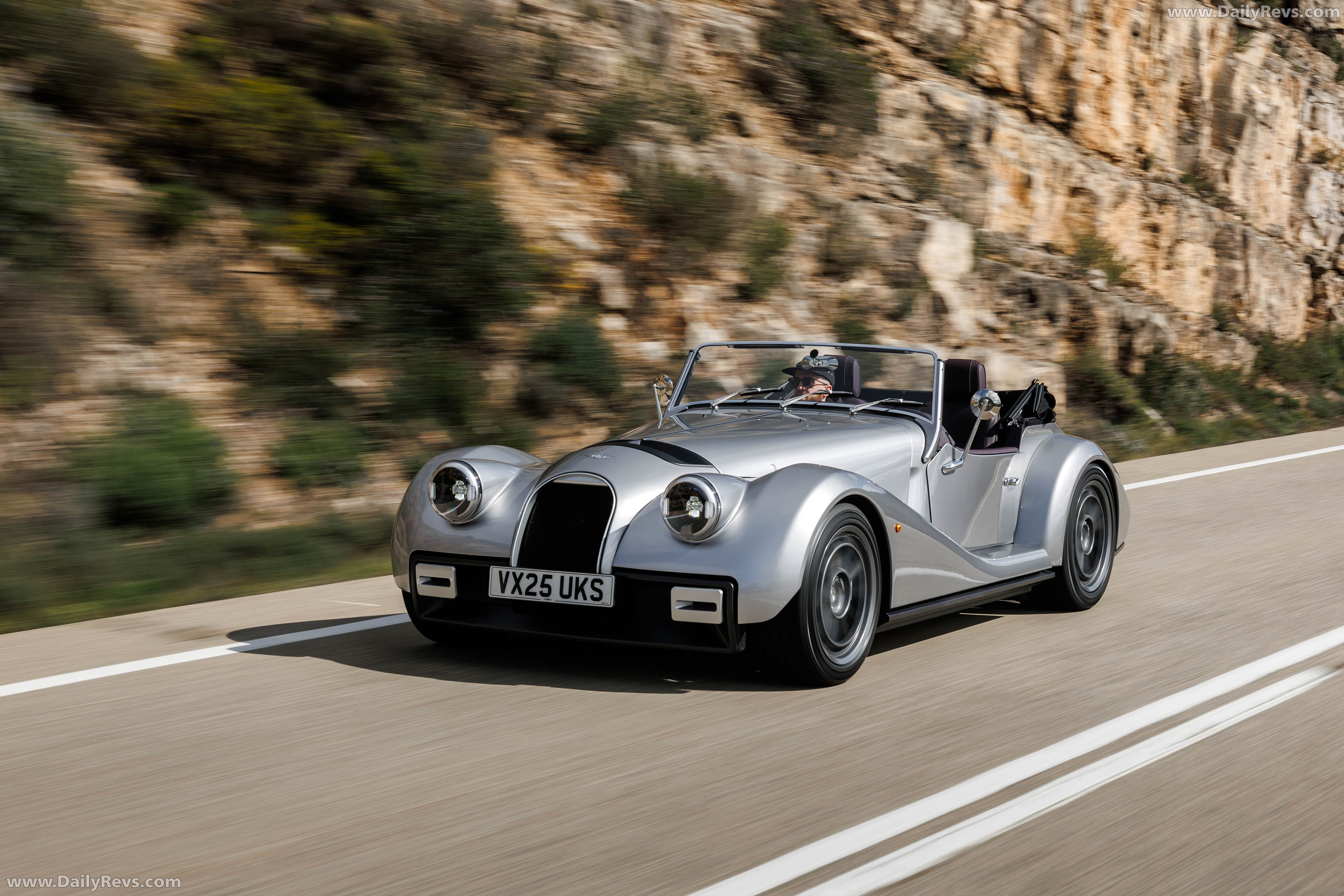 2026 Morgan Supersport GT Silver Front View