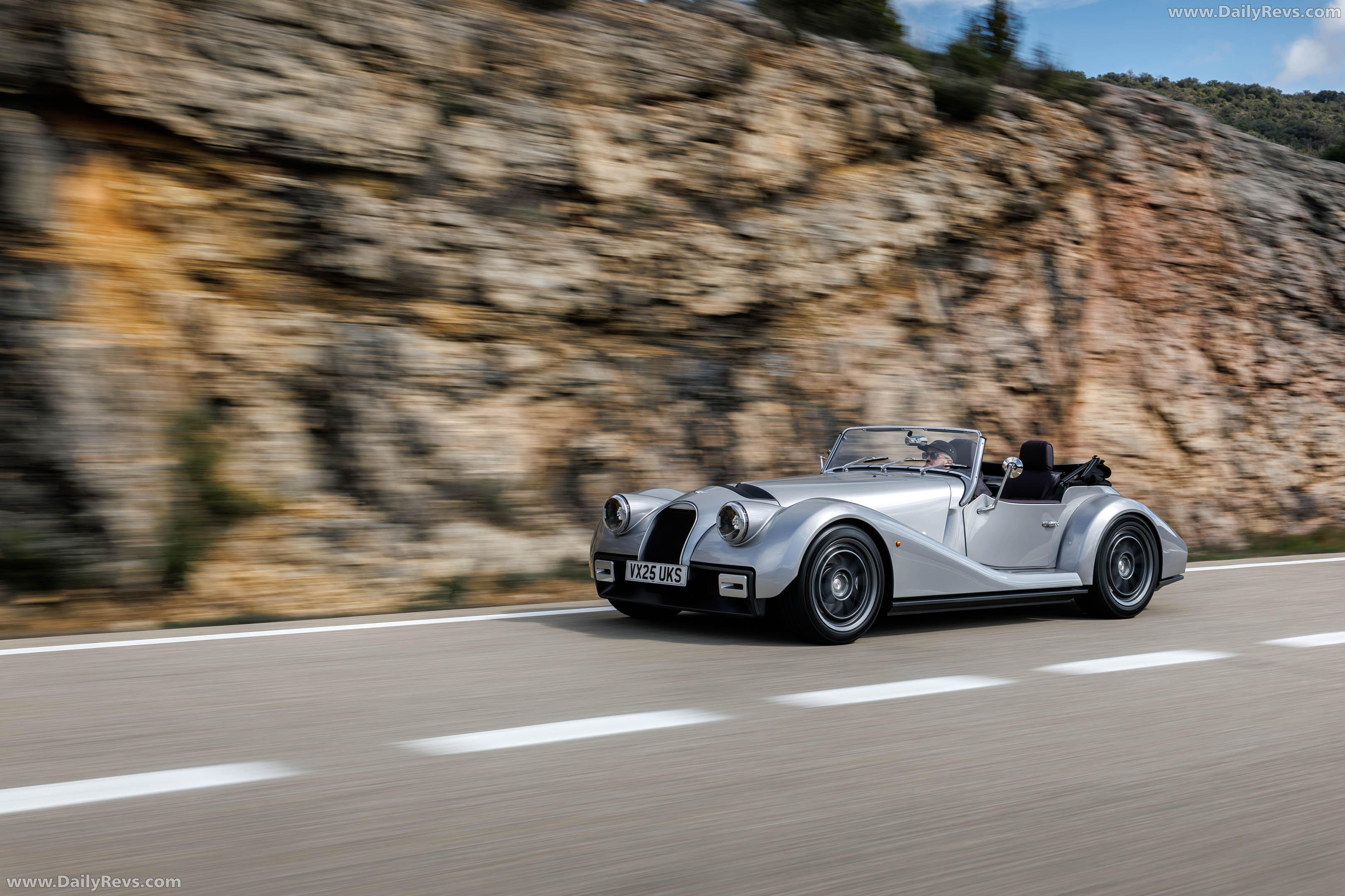 2026 Morgan Supersport GT Silver Front View