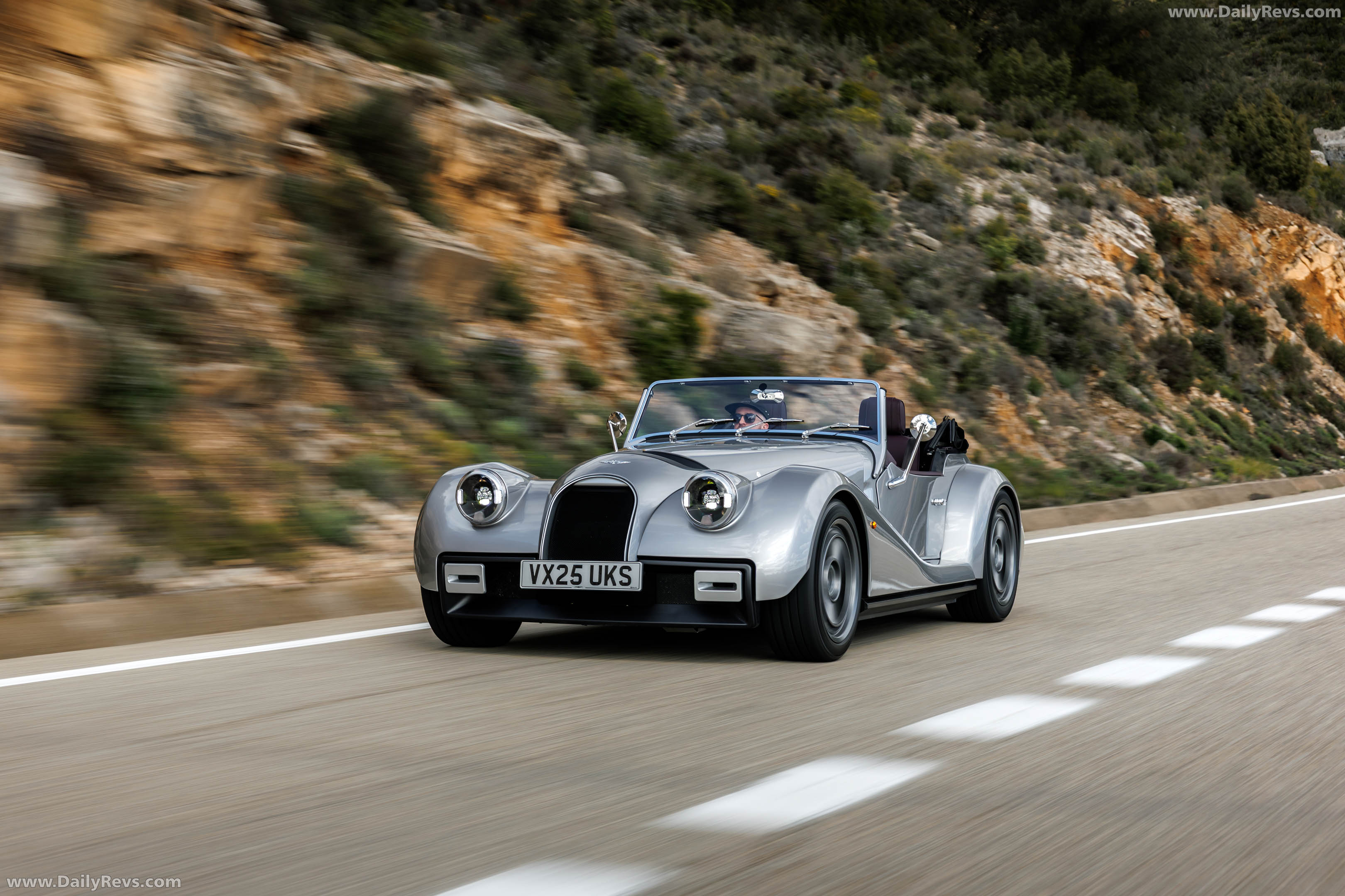 2026 Morgan Supersport GT Silver Front View