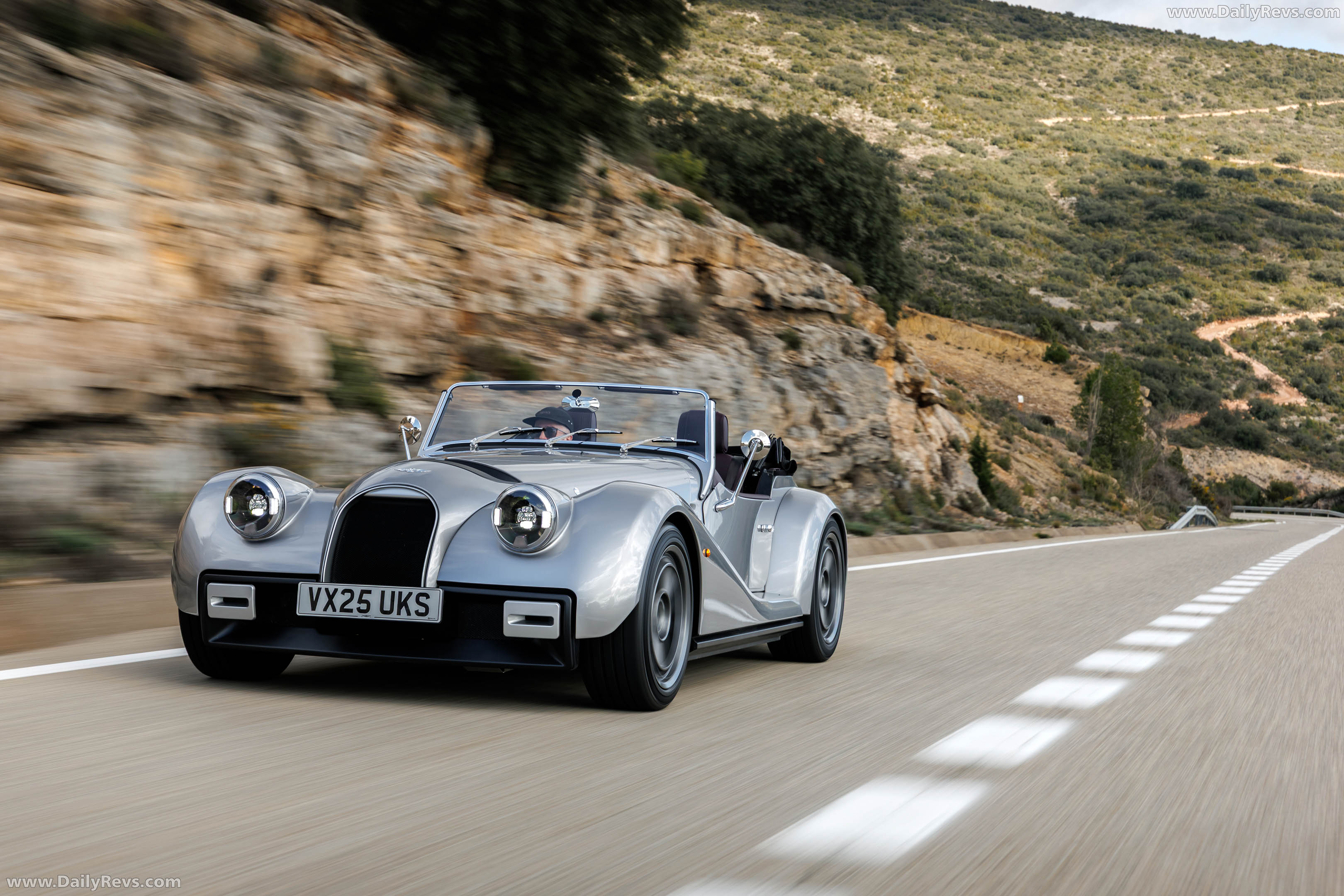 2026 Morgan Supersport GT Silver Front View