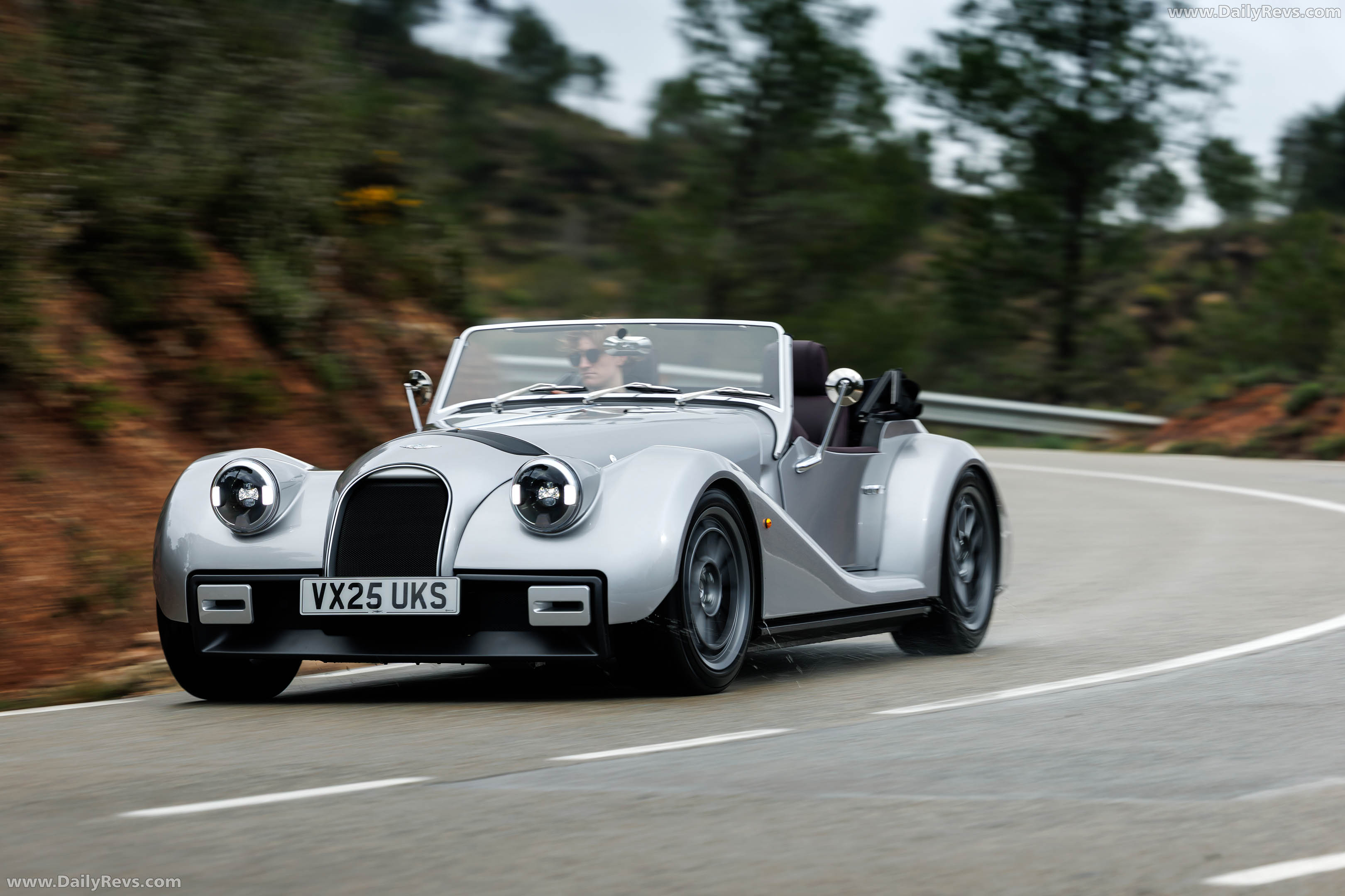 2026 Morgan Supersport GT Silver Front View