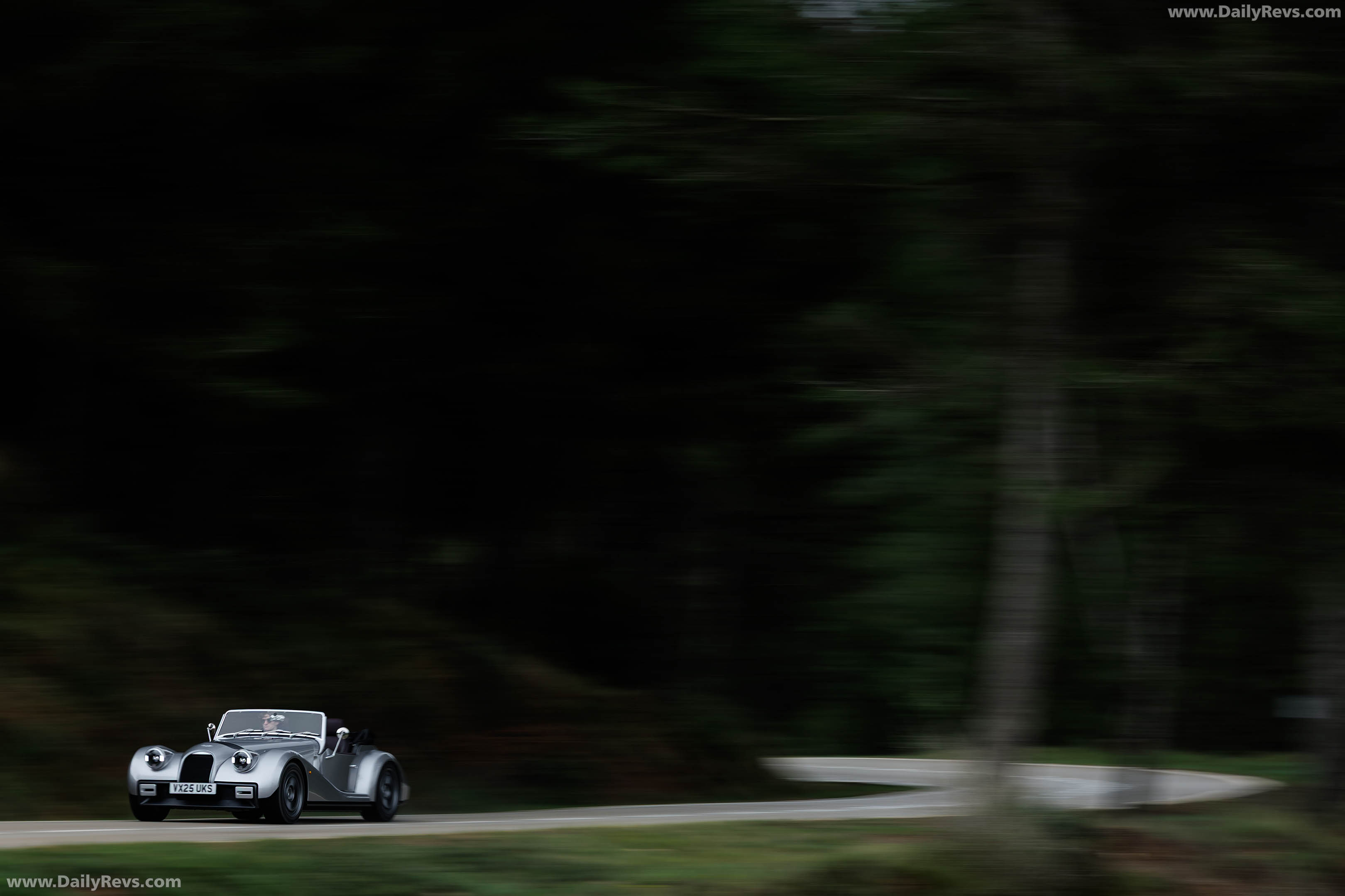 2026 Morgan Supersport GT Silver Front View
