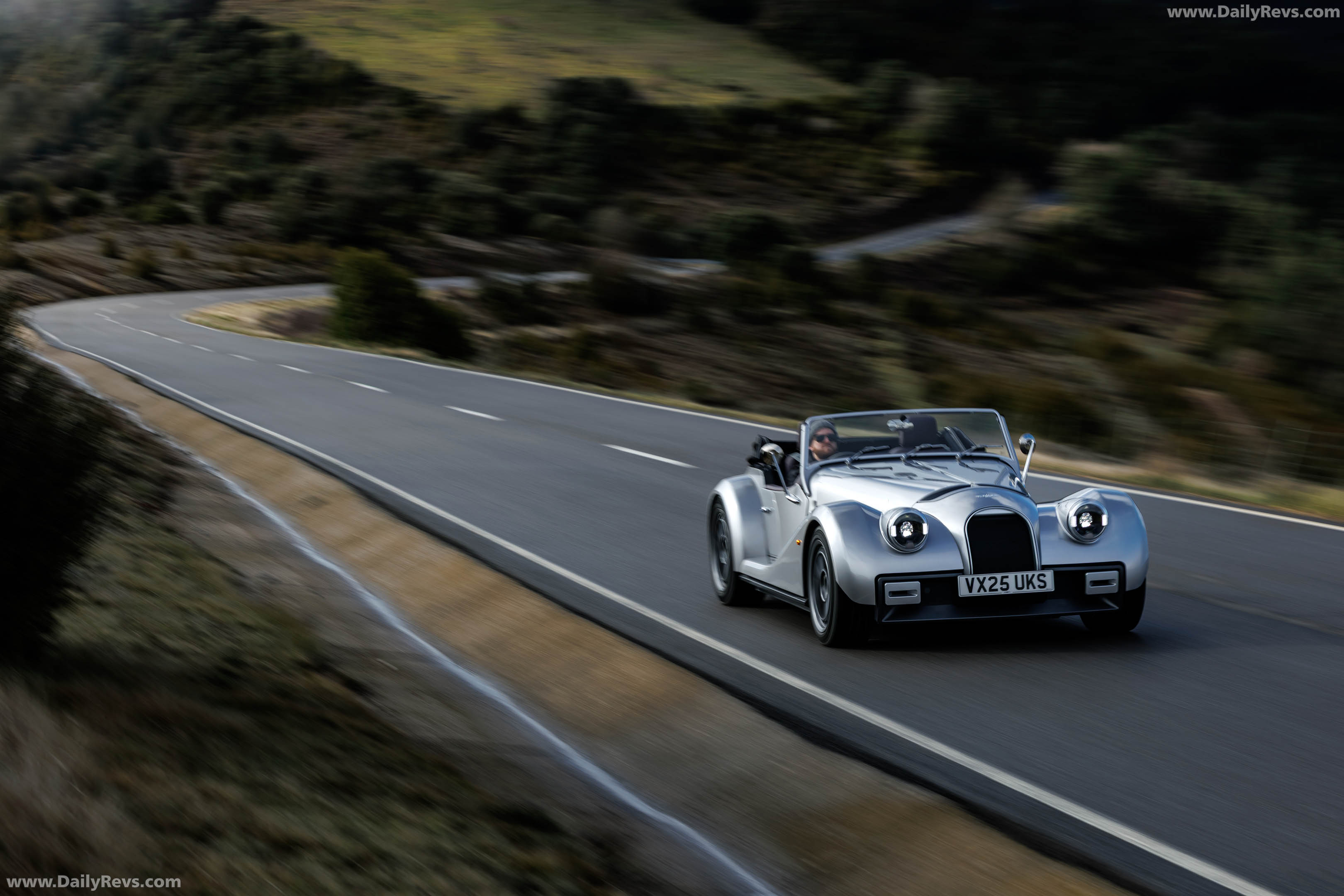 2026 Morgan Supersport GT Silver Front View
