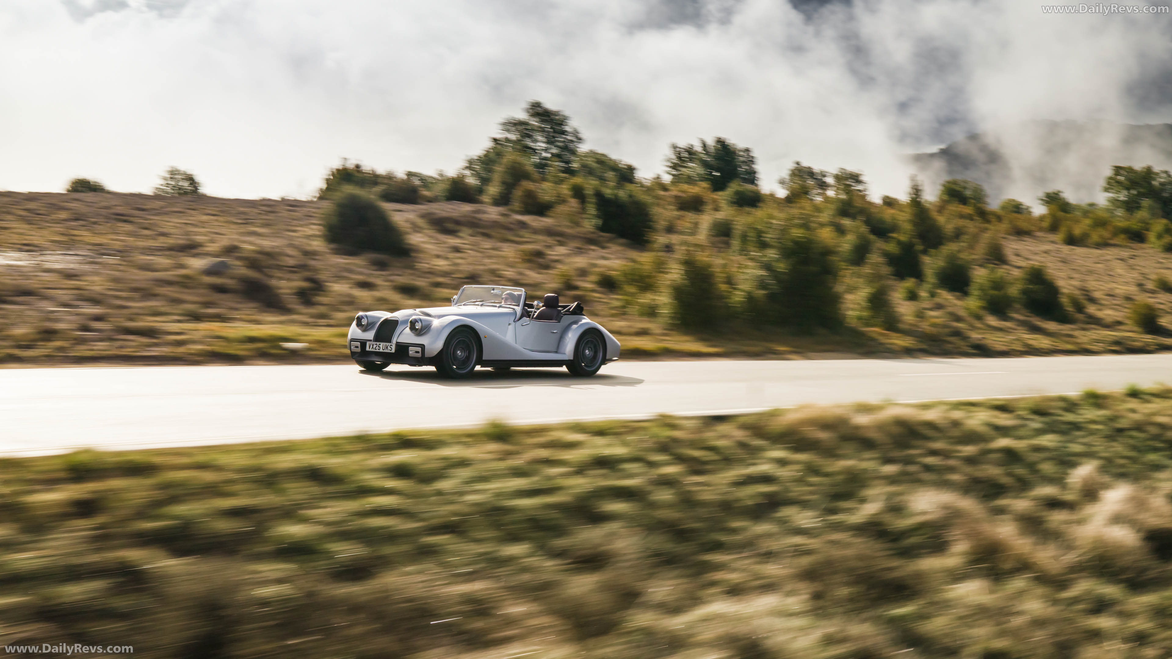 2026 Morgan Supersport GT Silver Front View