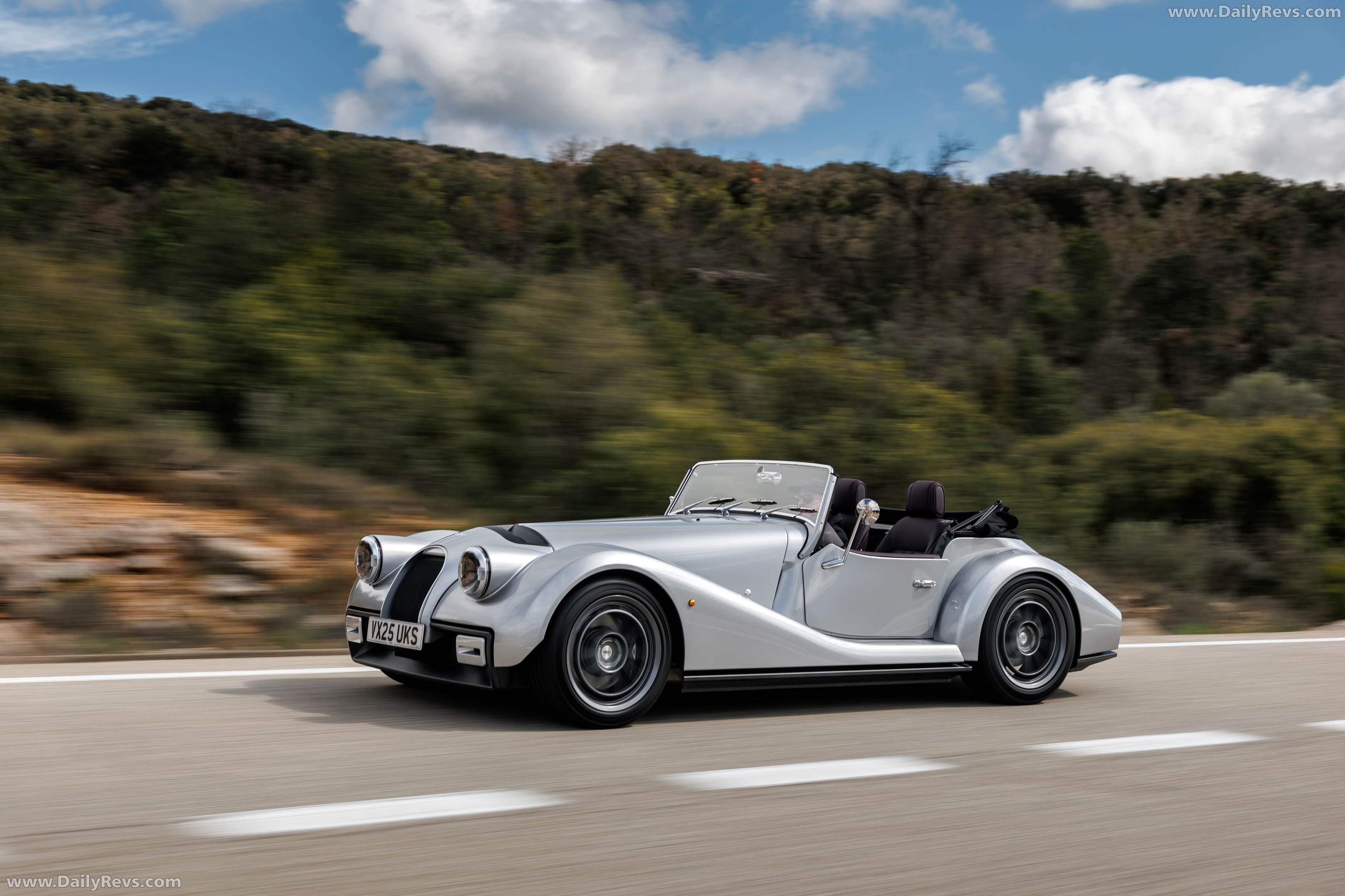 2026 Morgan Supersport GT Silver Side View