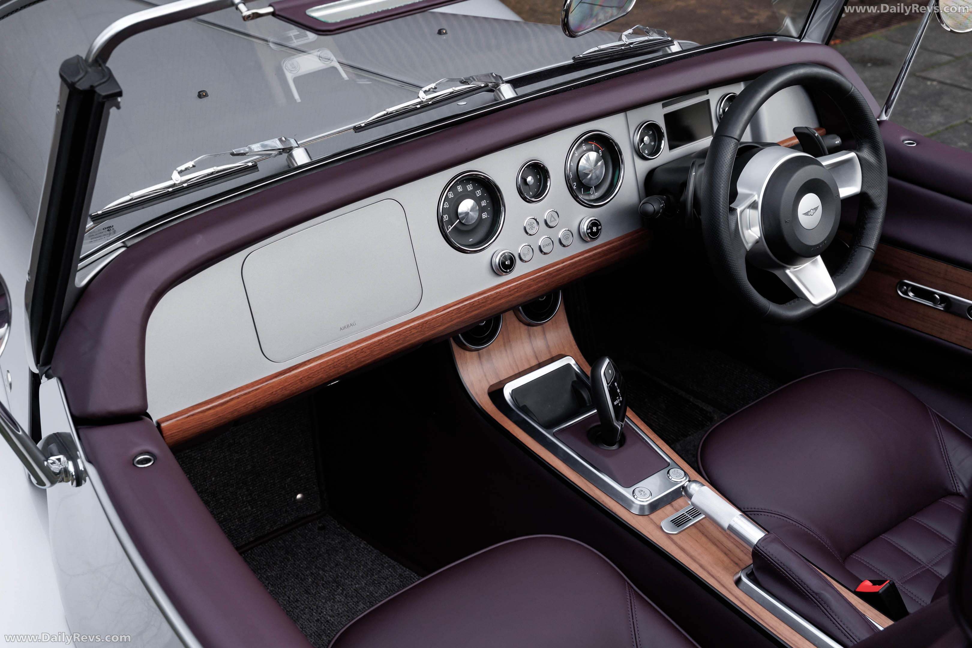 2026 Morgan Supersport GT Silver Interior
