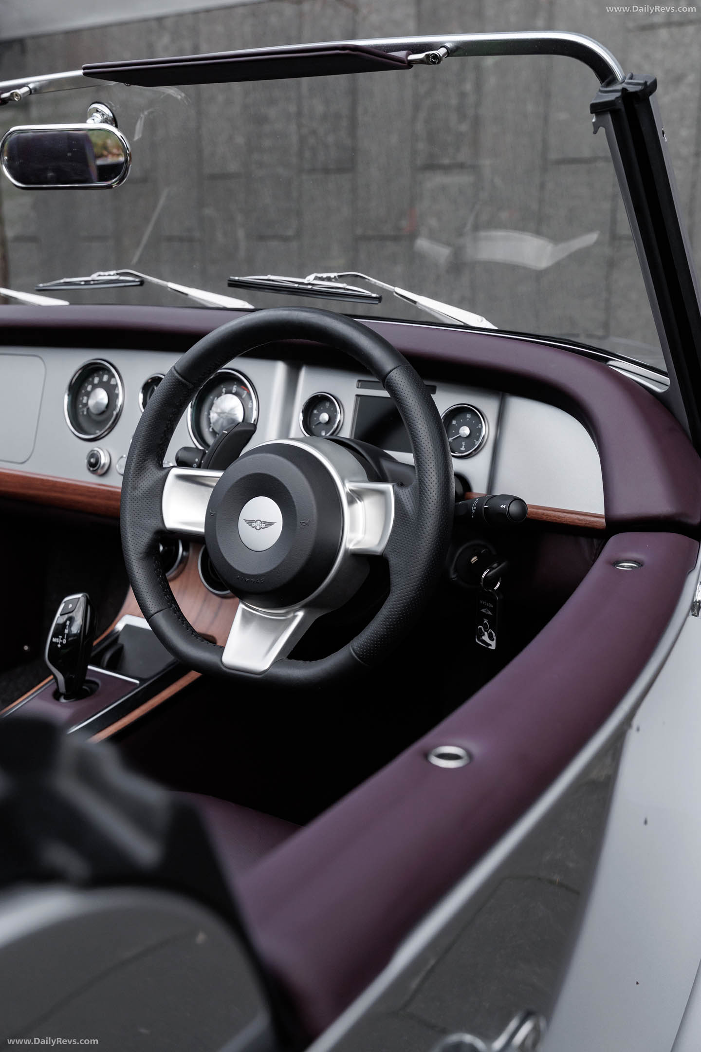 2026 Morgan Supersport GT Silver Interior