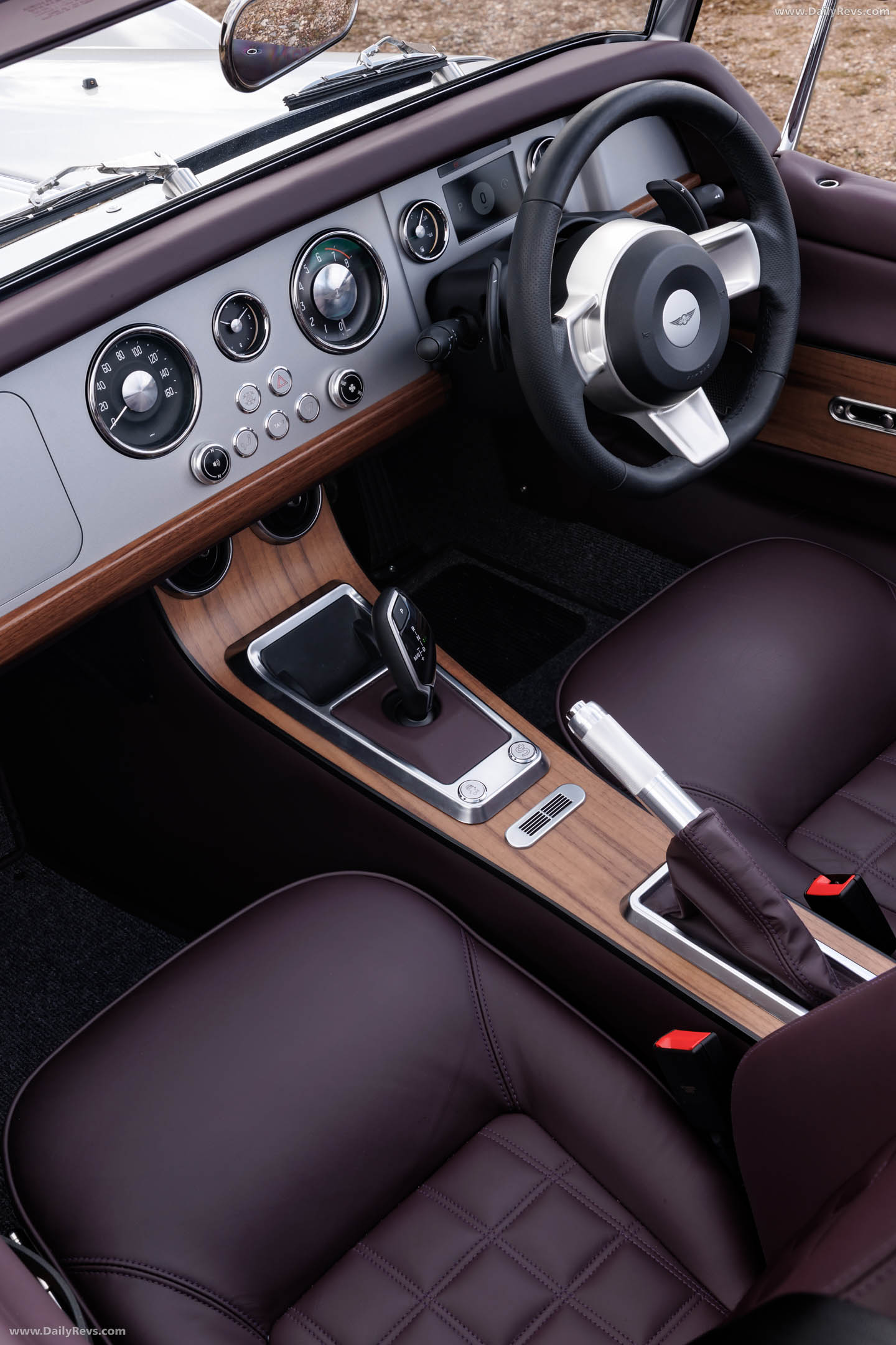 2026 Morgan Supersport GT Silver Interior