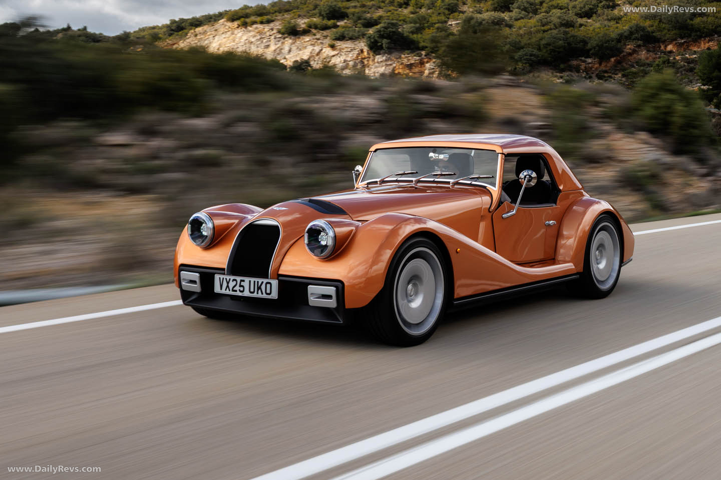 2026 Morgan Supersport Copper Metallic Front View