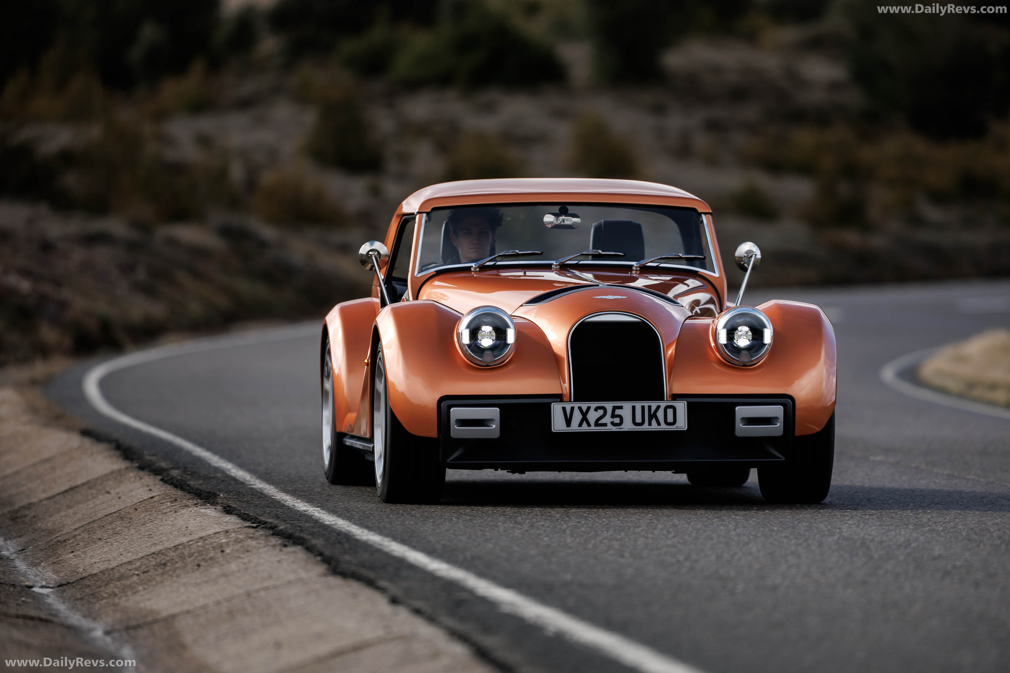 2026 Morgan Supersport Copper Metallic Front View