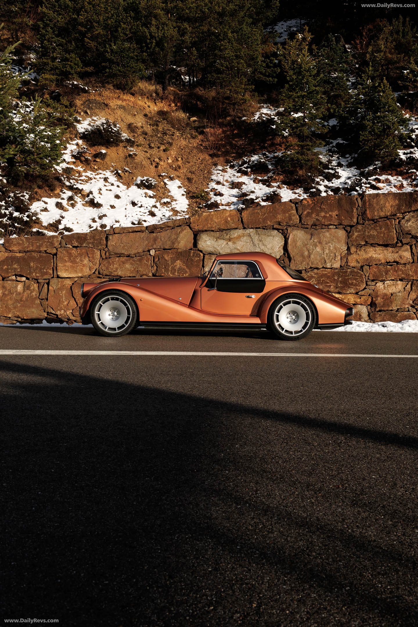 2026 Morgan Supersport Copper Metallic Side View