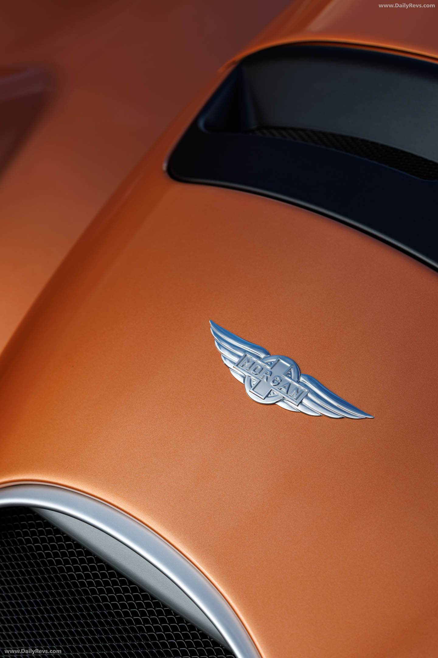 2026 Morgan Supersport Copper Metallic Exterior