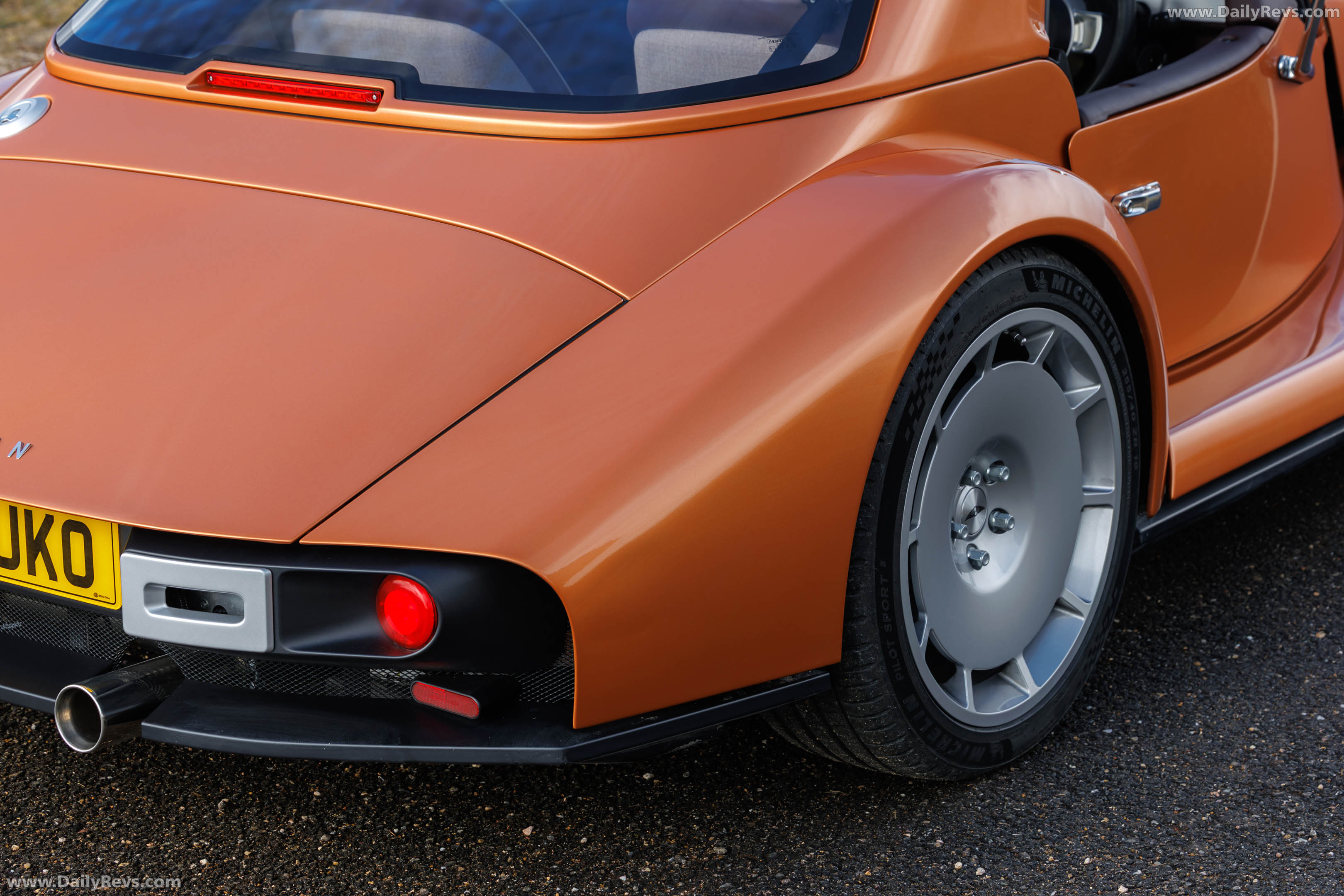 2026 Morgan Supersport Copper Metallic Exterior