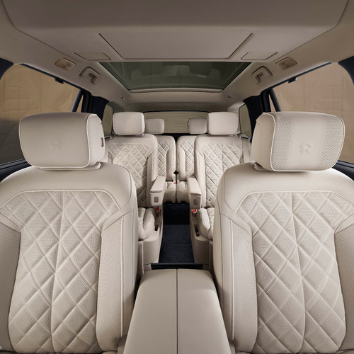 2026 NIO ES8 Interior