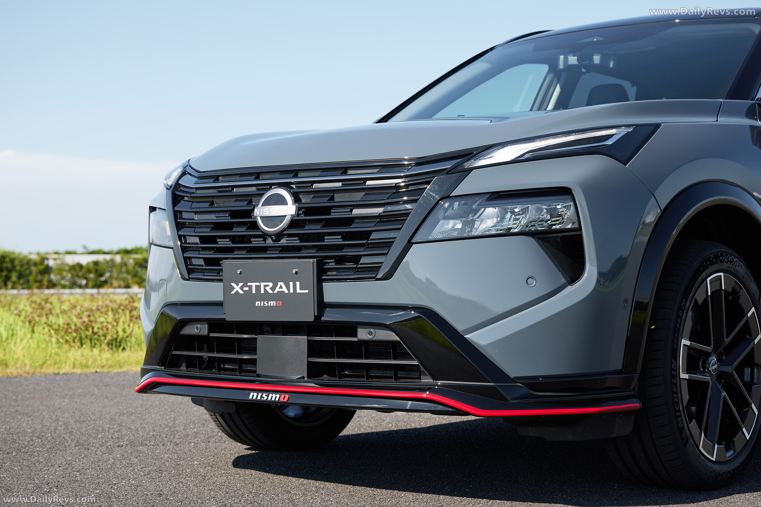 2025 Nissan X-Trail NISMO Exterior