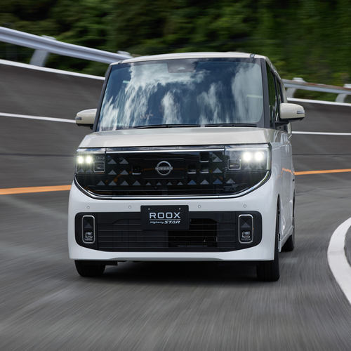 2026 Nissan Roox Front View