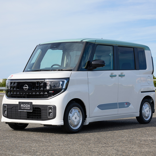 2026 Nissan Roox Front View