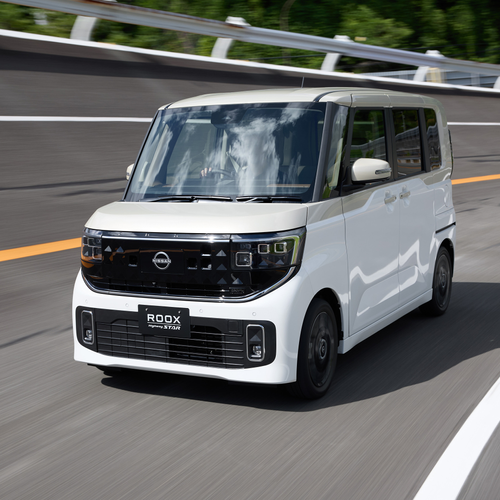 2026 Nissan Roox Front View