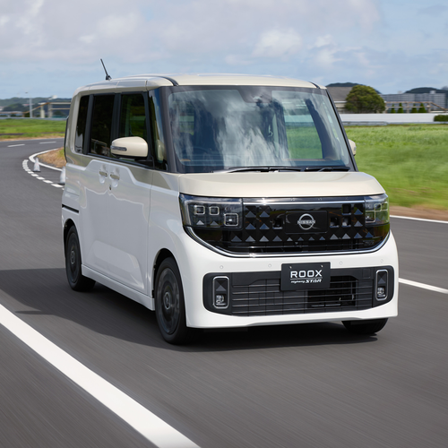 2026 Nissan Roox Front View