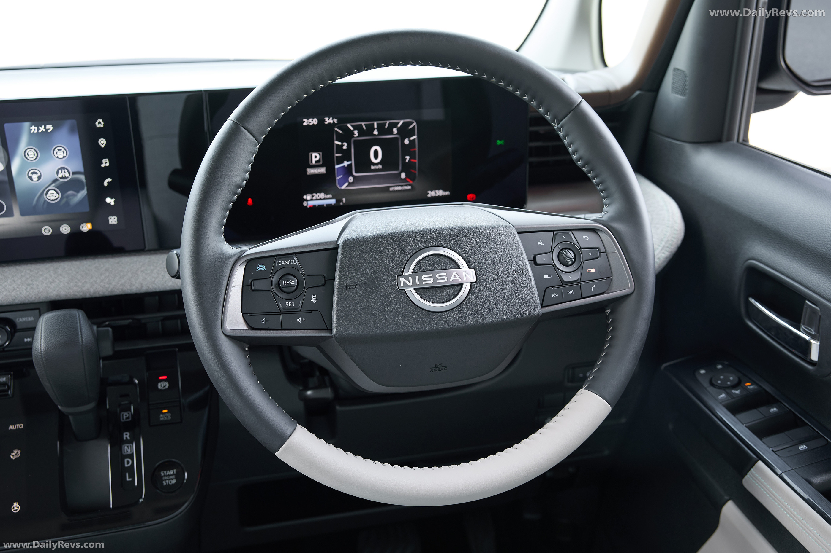 2026 Nissan Roox Interior
