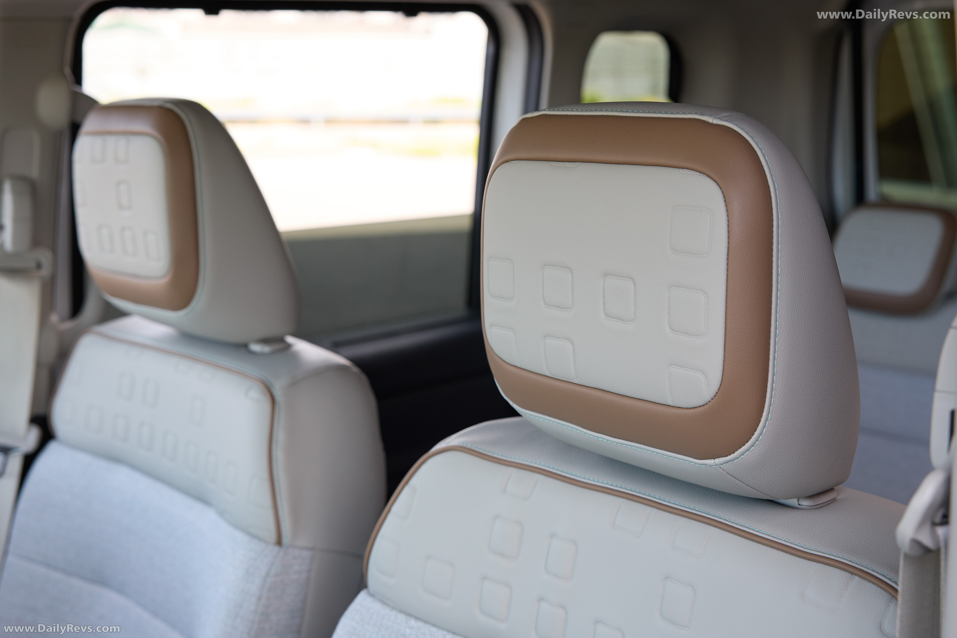 2026 Nissan Roox Interior