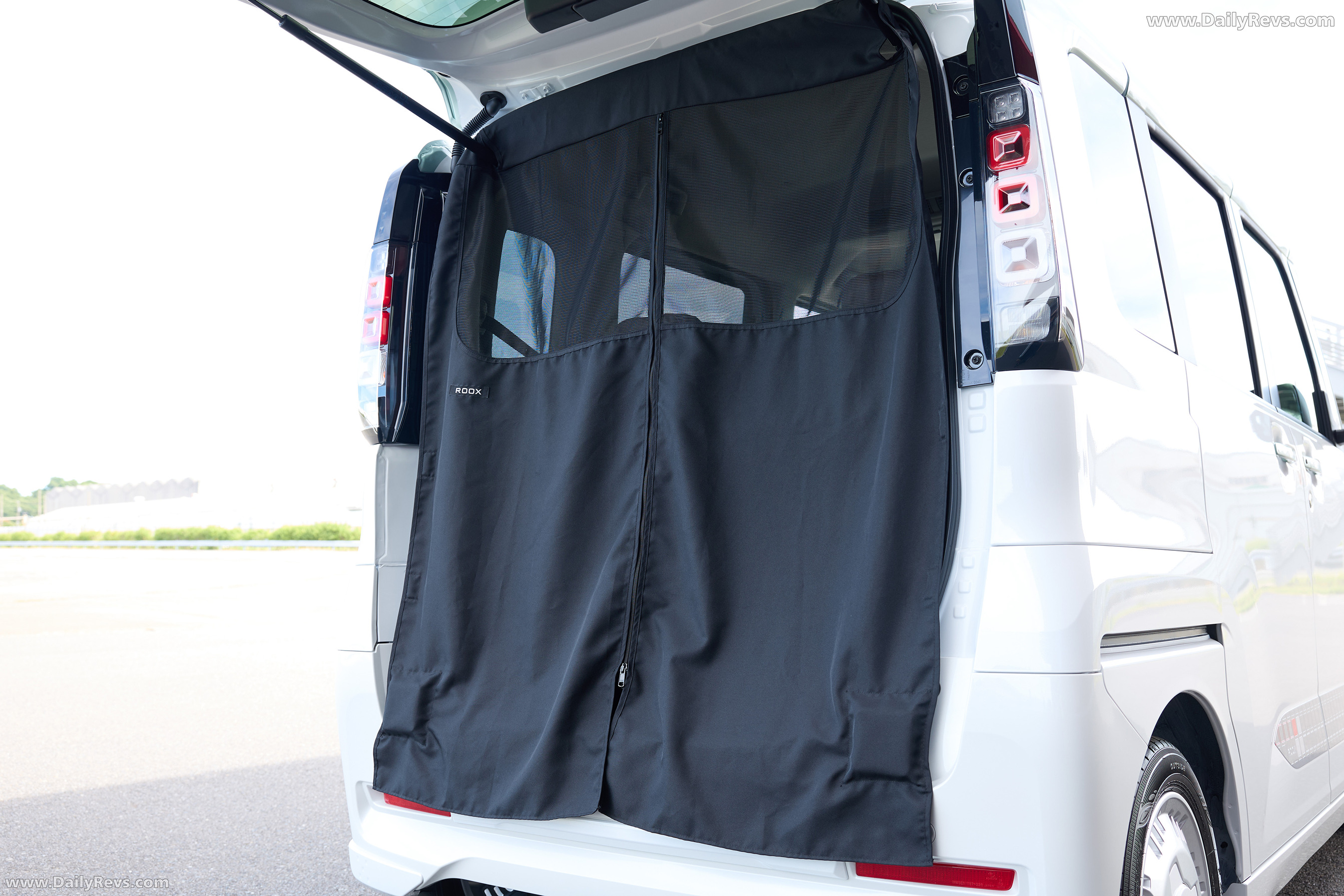 2026 Nissan Roox Interior