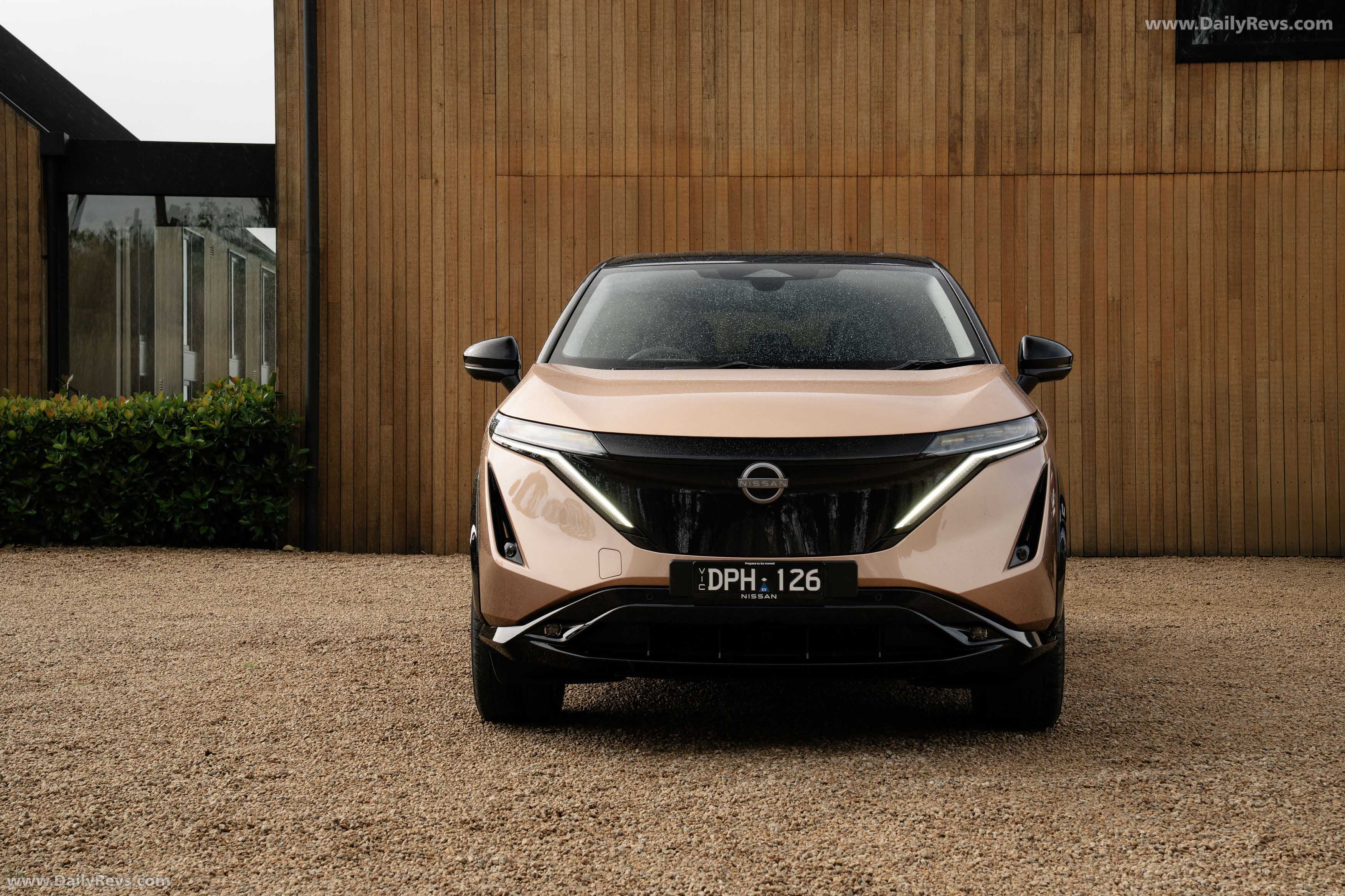 2025 Nissan Ariya Evolve Front View