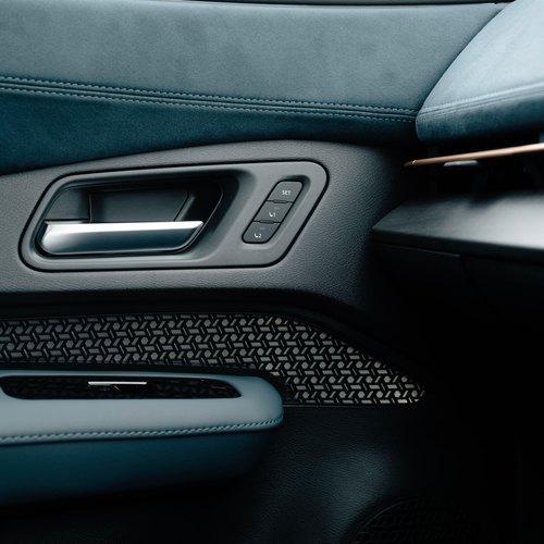 2025 Nissan Ariya Evolve Interior
