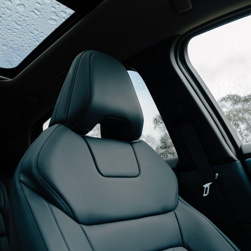 2025 Nissan Ariya Evolve Interior
