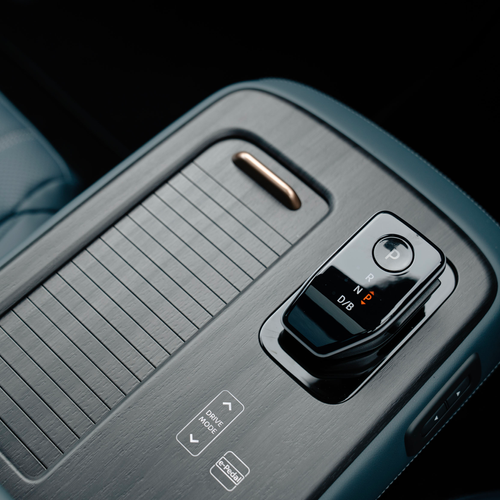 2025 Nissan Ariya Evolve Interior