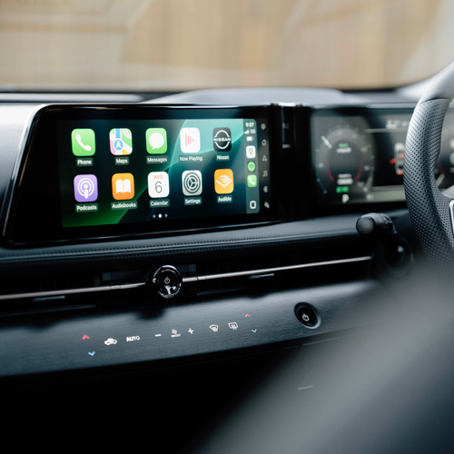 2025  2025 Nissan Ariya Advance Plus Interior