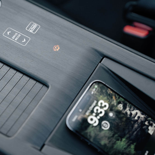 2025  2025 Nissan Ariya Advance Plus Interior