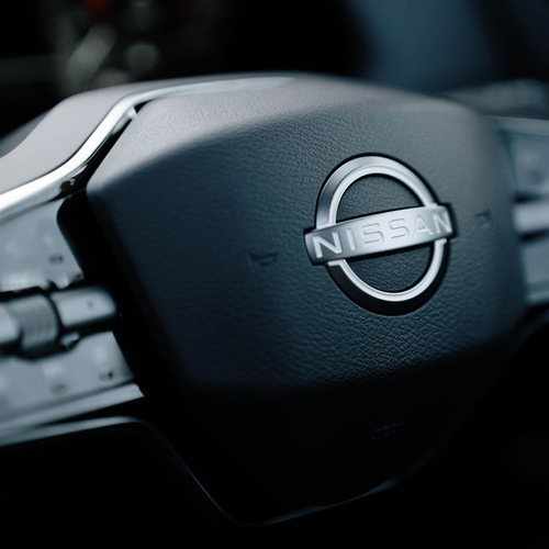 2025  2025 Nissan Ariya Advance Plus Interior