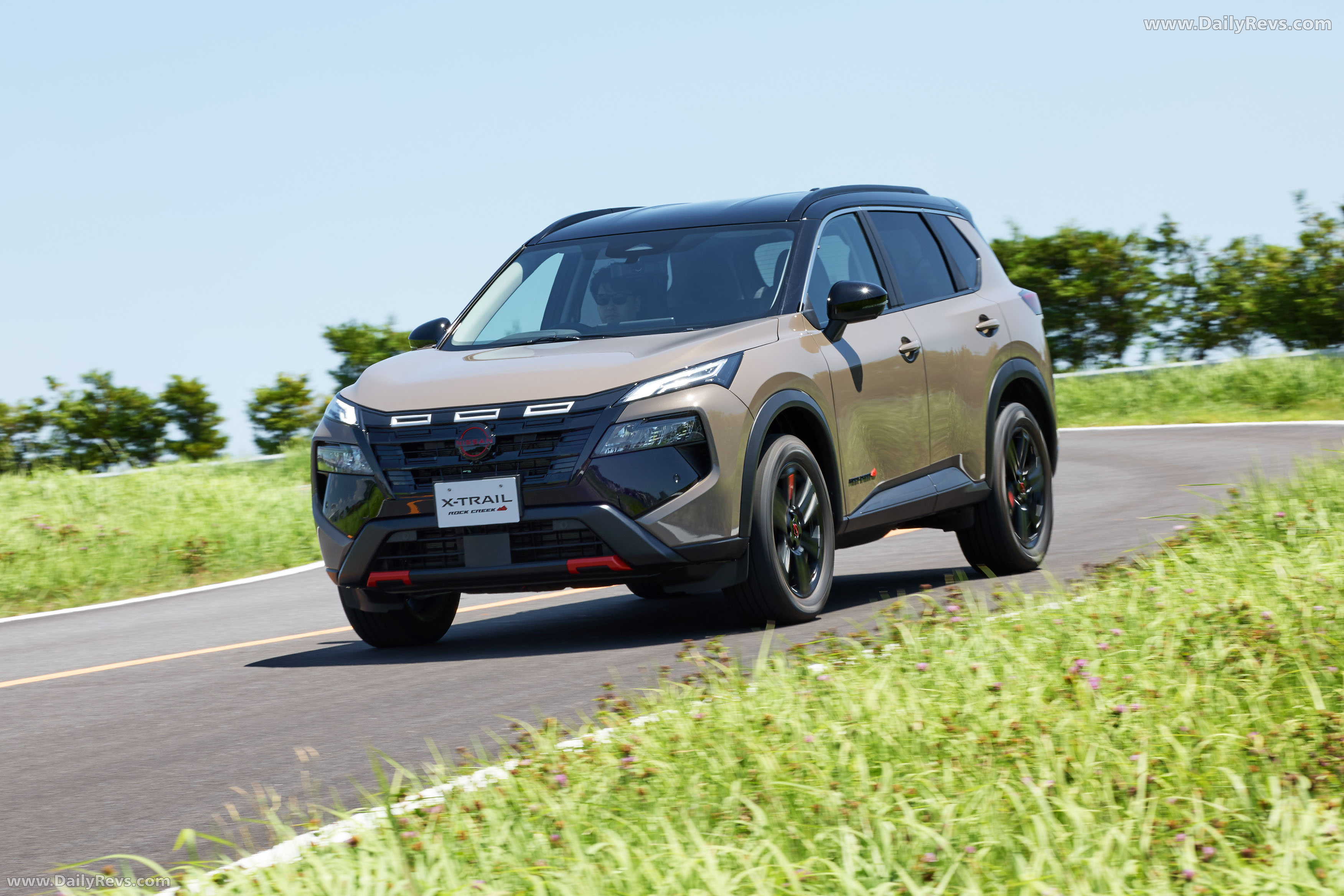2025 Nissan X-Trail Rock Creek Front View