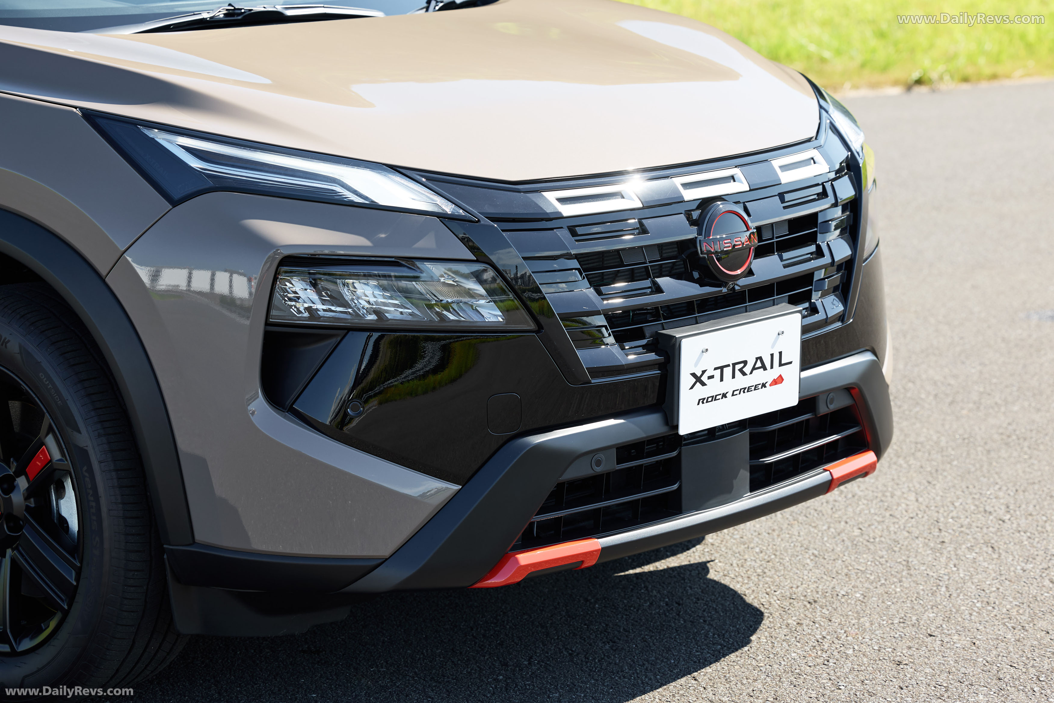 2025 Nissan X-Trail Rock Creek Exterior