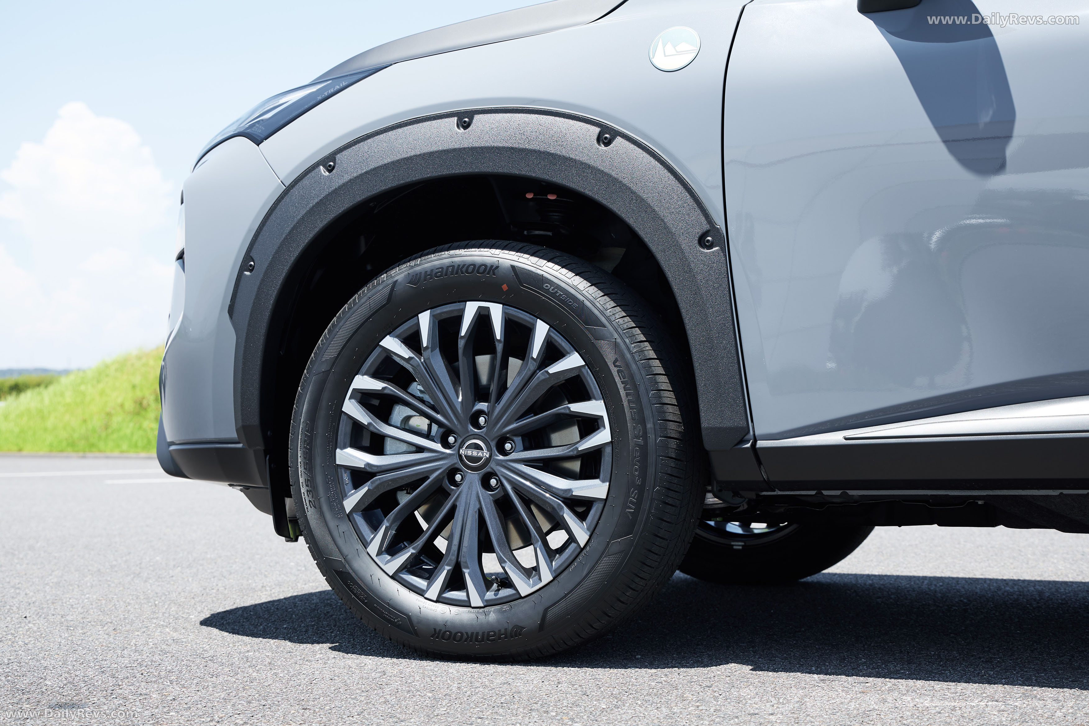 2025 Nissan X-Trail Sotoasobi Exterior