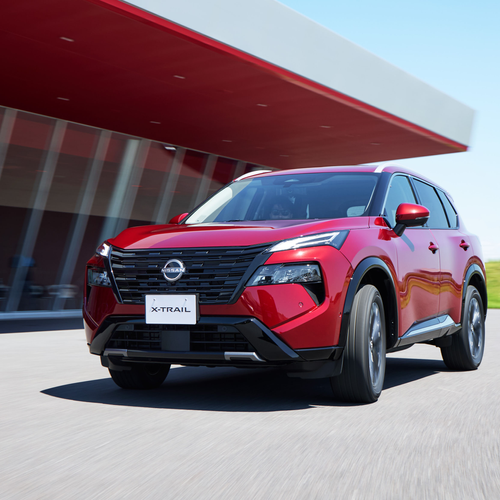 2025 Nissan X-Trail e-Power Front View
