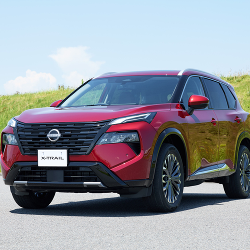2025 Nissan X-Trail e-Power Front View