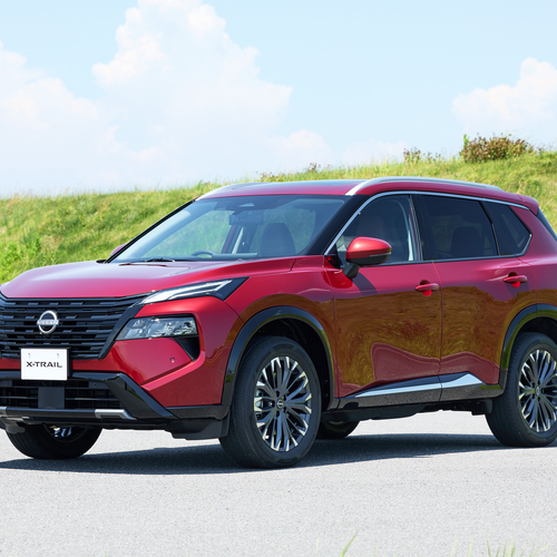 2025 Nissan X-Trail e-Power Front View