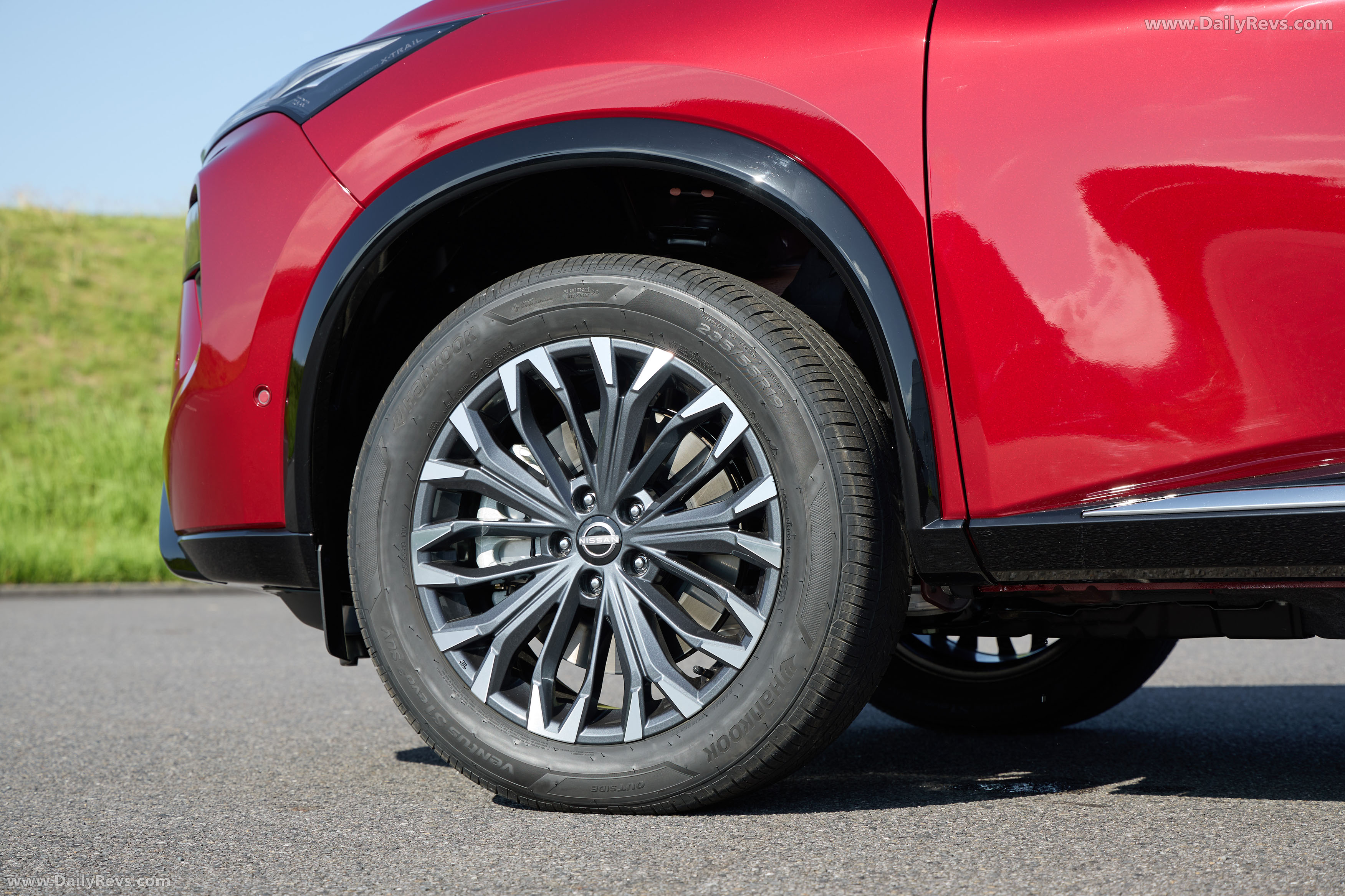 2025 Nissan X-Trail e-Power Exterior