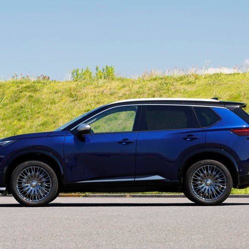 2025 Nissan X-Trail Autech Sports Spec Side View